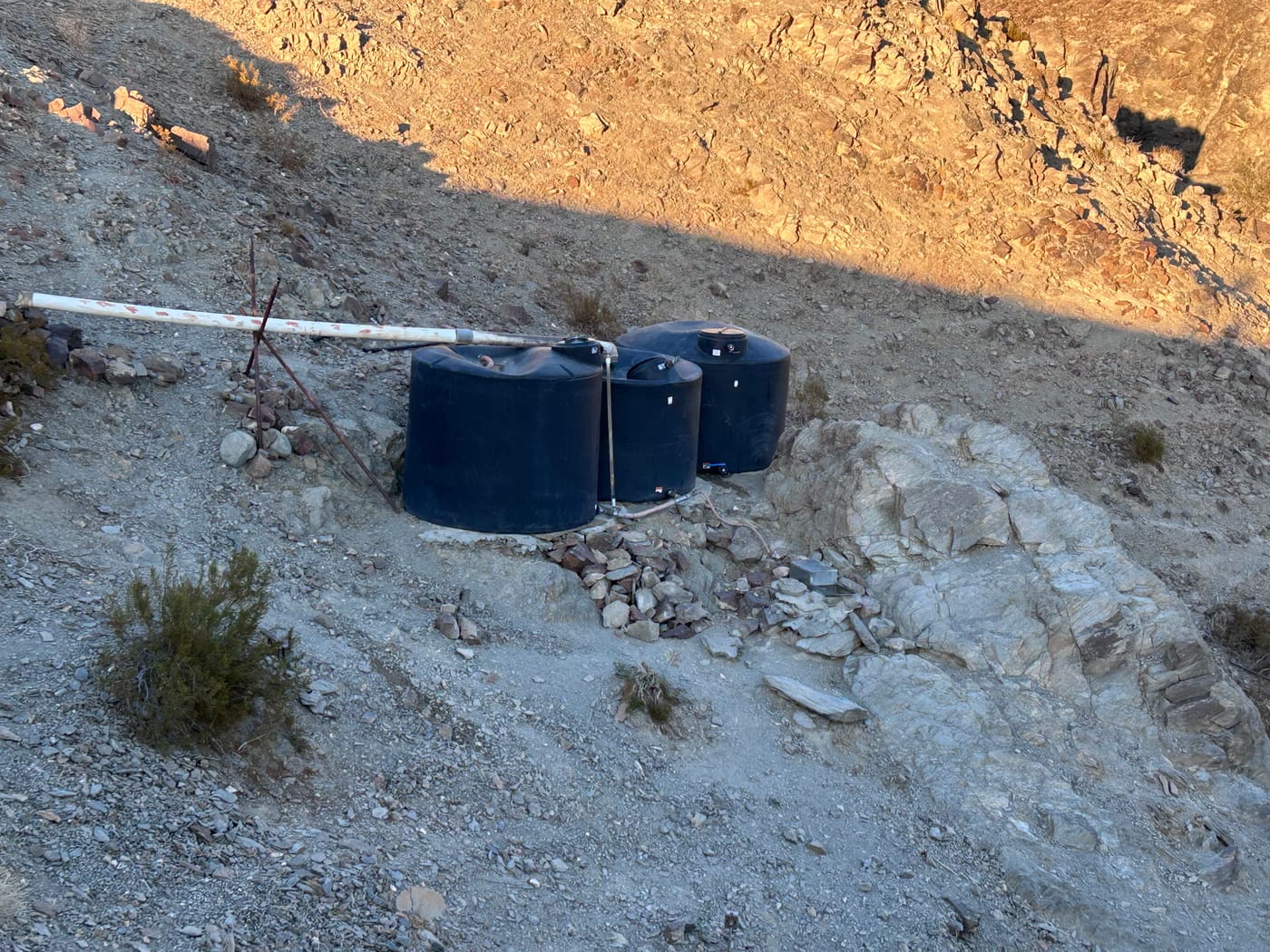 The new tank in place beside the drinker