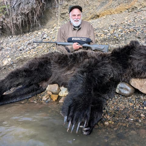 Mike Torres, Alaskan River Grizzly Bear
